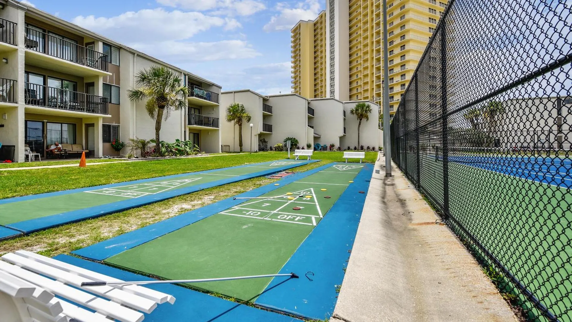 Holiday home Sea Hag By Book That Condo Panama City Beach